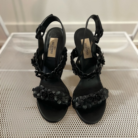 Valentino Flower Leather Slingback Sandals - Picture 1 of 8